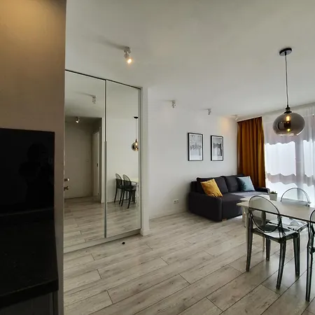Aurora Ii Apartment *